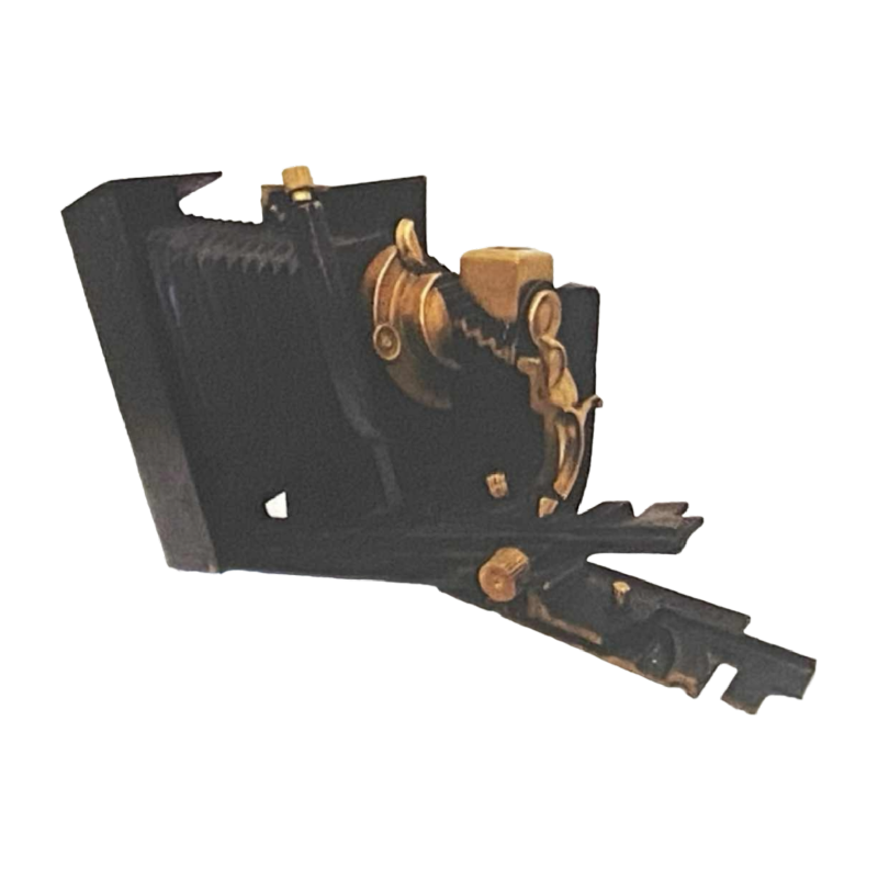ARMAN (1928-2005) - CAMERA - Bronze N° 50/95 - 1986 - Certificat d'authenticité