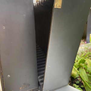 ARMAN (1928-2005) - CAMERA - Bronze N° 50/95 - 1986 -Certificate of authenticity