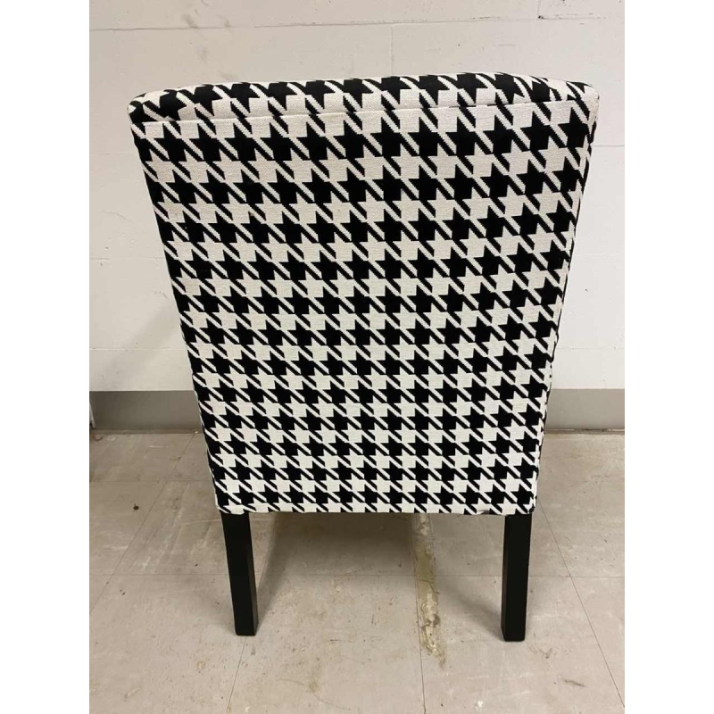 Paar volledig gerestaureerde en opnieuw beklede Art Deco fauteuils, ca 1930-1940