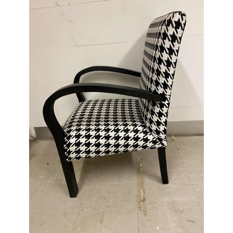 Paire de fauteuils Art Déco entièrement restaurés et regarnis, ca 1930-1940