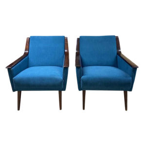 Paar vintage fauteuils bekleed met blauw ribfluweel, gelakte beukenhouten bekleding, ca 1950