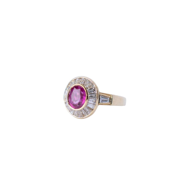 Bague or jaune, rubis & diamants baguette