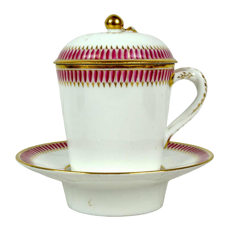 Tasse trembleuse couverte et sa soucoupe en porcelaine de Paris, fin XVIIIe