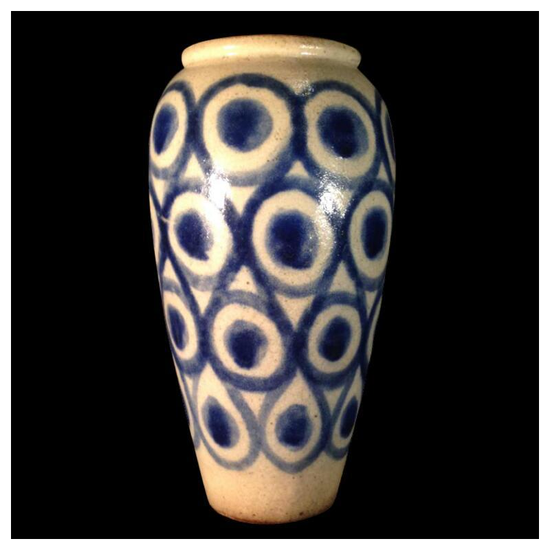 Eugène Paulus, rare vase africaniste Art Deco bleu en grès , Bouffioulx, 1926