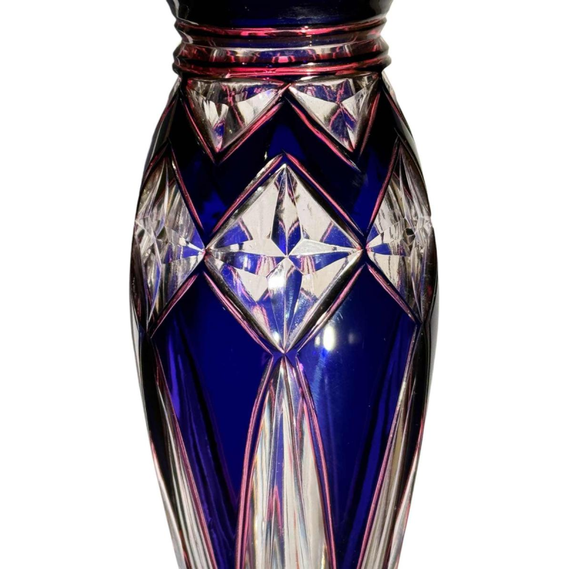 Val Saint Lambert extremely rare "Jongen vase" in cut triplicate crystal, circa 1925