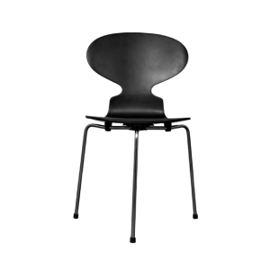 Arne Jacobsen voor Fritz Hansen, zwarte driepoot mierenstoel