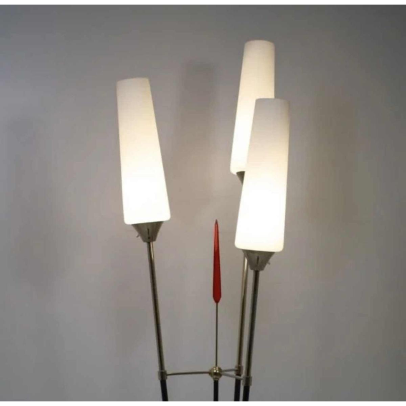 René Mathieu pour Maison Lunel, lampadaire « Roseaux » métal laqué, laiton & opaline, ca 1955