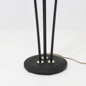 René Mathieu voor Maison Lunel Roseaux staande lamp, gelakt metaal, messing & opaline, ca 1955