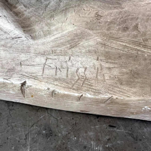 sculptuur ART DECO in albast "ijsbeer" gesigneerd FRISSI, ca 1920