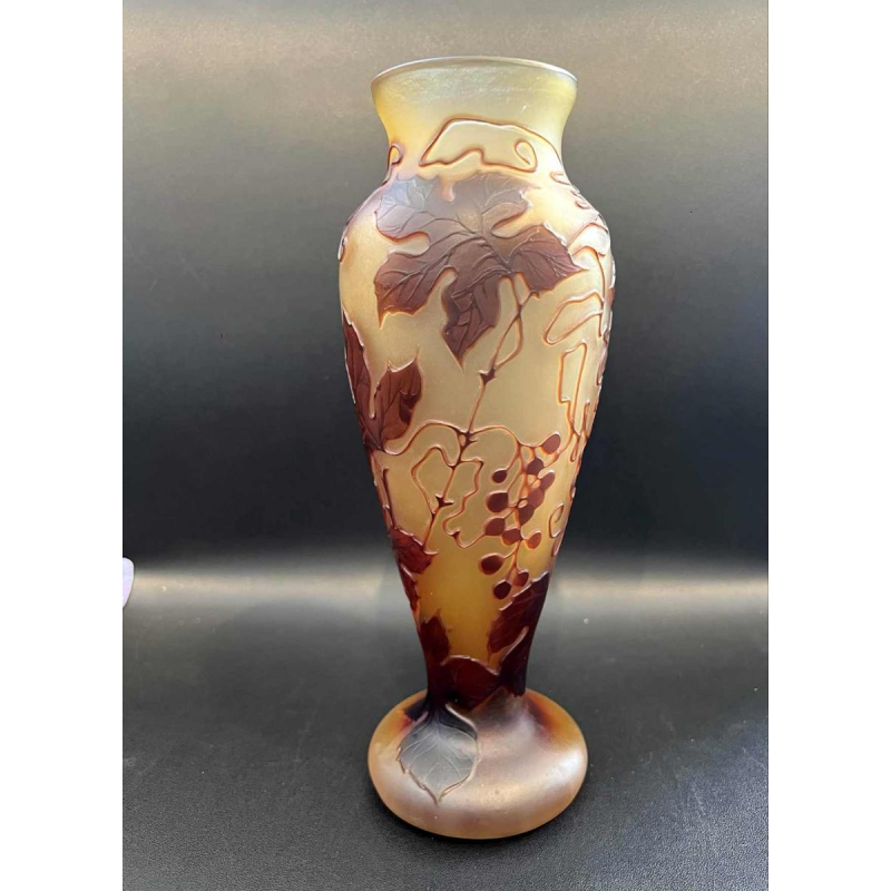 Émile GALLE, Art Nouveau pâte de verre vase with Virginia creeper design