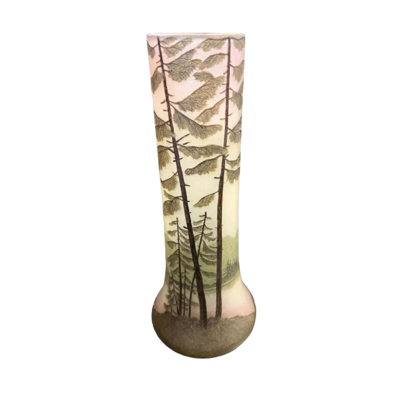 Legras, vase en verre à décor de paysage lacustre, gravé à lacide et peint à l'émail polychrome
