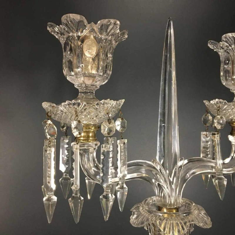 Candélabre / Girandole Cristal BACCARAT, 2 lumières / bougies et poignard, 1940