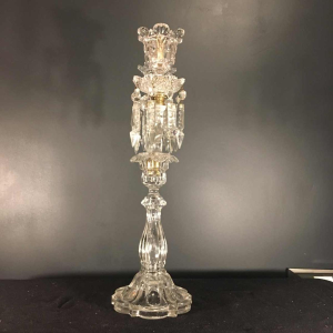 Candélabre / Girandole Cristal BACCARAT, 2 lumières / bougies et poignard, 1940