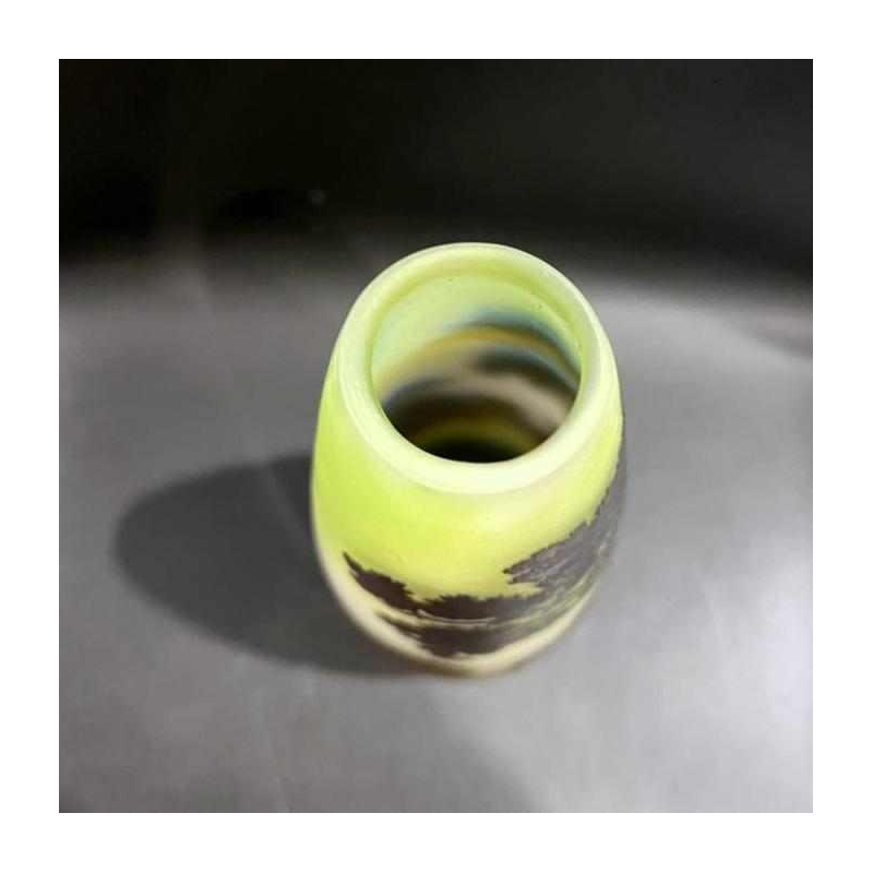 Émile GALLE, vase en verre multicouche à décor de « paysage vosgien», fin XIXème