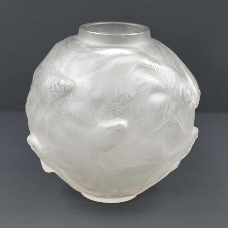 Vaas "Formose" (1924) in wit opaalglas van René Lalique (1860-1945)