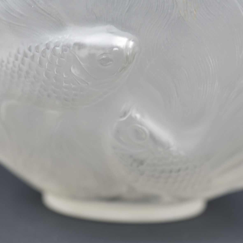 Vase « FORMOSE » (1924) en verre blanc opalescent de René Lalique (1860-1945)