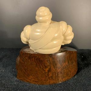 MICHELIN BIBENDOM (Engeland), Art Deco asbak in BAKELITE, circa 1935