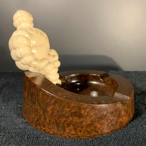 MICHELIN BIBENDOM (England), Art Deco ashtray in BAKELITE, circa 1935
