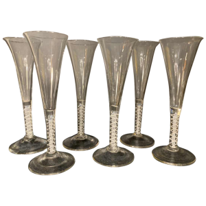 Verreries Zoude 18ème siècle Série de 6 verres verre inclusion filigrane spirale