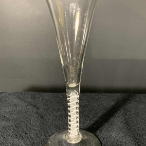 Verreries Zoude 18ème siècle Série de 6 verres verre inclusion filigrane spirale