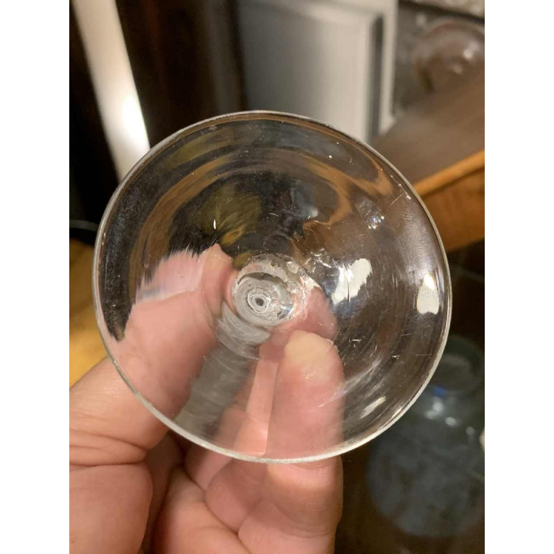 Verreries Zoude 18ème siècle Série de 6 verres verre inclusion filigrane spirale