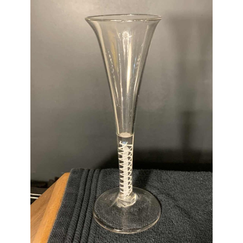 Verreries Zoude 18ème siècle Série de 6 verres verre inclusion filigrane spirale