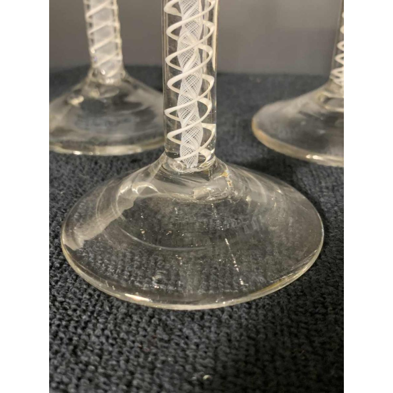 Verreries Zoude 18th century Series of 6 glasses glass inclusion spiral filigree