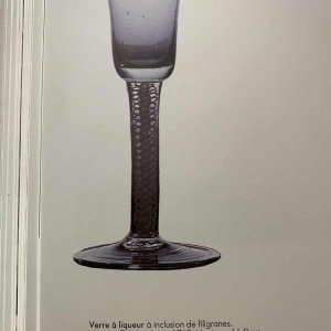 Verreries Zoude 18ème siècle Série de 6 verres verre inclusion filigrane spirale