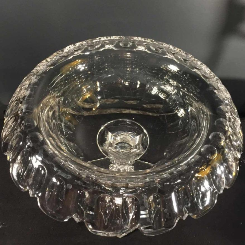 Val Saint Lambert, grand centre de table / coupe à fruits, cristal taillé, 1880