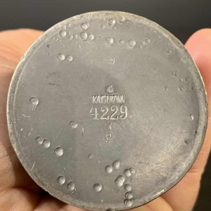 HUGO LEVEN pour Kayserzinn - Vase Art Nouveau floral en étain N° 4229, 1900s