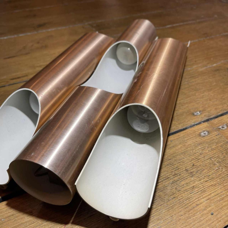 Maija Liisa Komulainen / Raak, paire d'appliques FUGA aluminium dorÃ© cuivrÃ© 1970