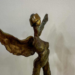 Georges Ayvayan, paar expressionistische/surrealistische bronzen standbeelden, 1993