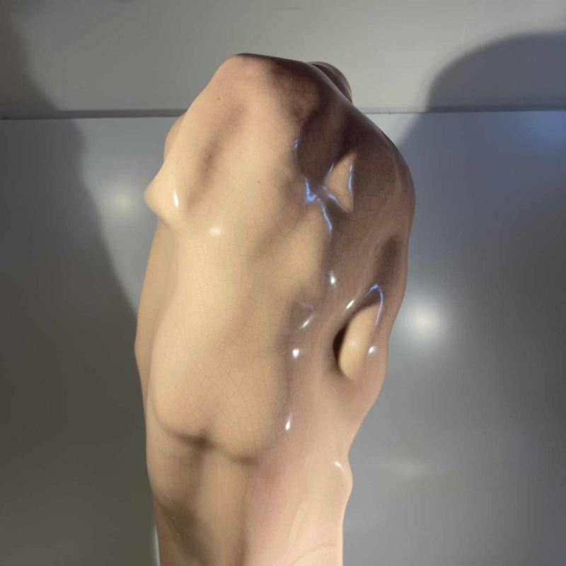 CRIS AGTERBERG / ROGER GUERIN 'Le baiser' sculpture couple enlacé, céramique craquelée Art Déco, Grès de Bouffioulx ca 1940