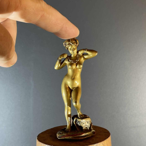 Orientalist Vienna Bronze, Sculpture "Naked Woman" 951/25 Art Nouveau, ca 1900