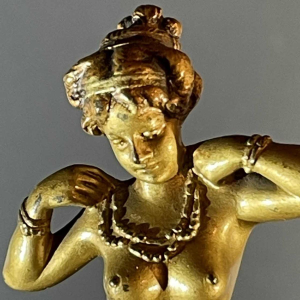 Bronze de Vienne Orientaliste, Sculpture " Femme Nue " 951/25 Art Nouveau 1900