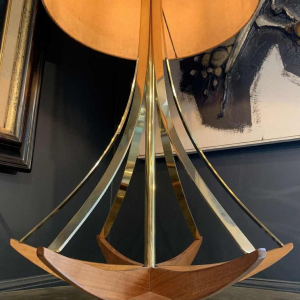 ADRIAN PEARSALL / MODELINE USA Architectural Table Lamp brass / Walnut 1950s