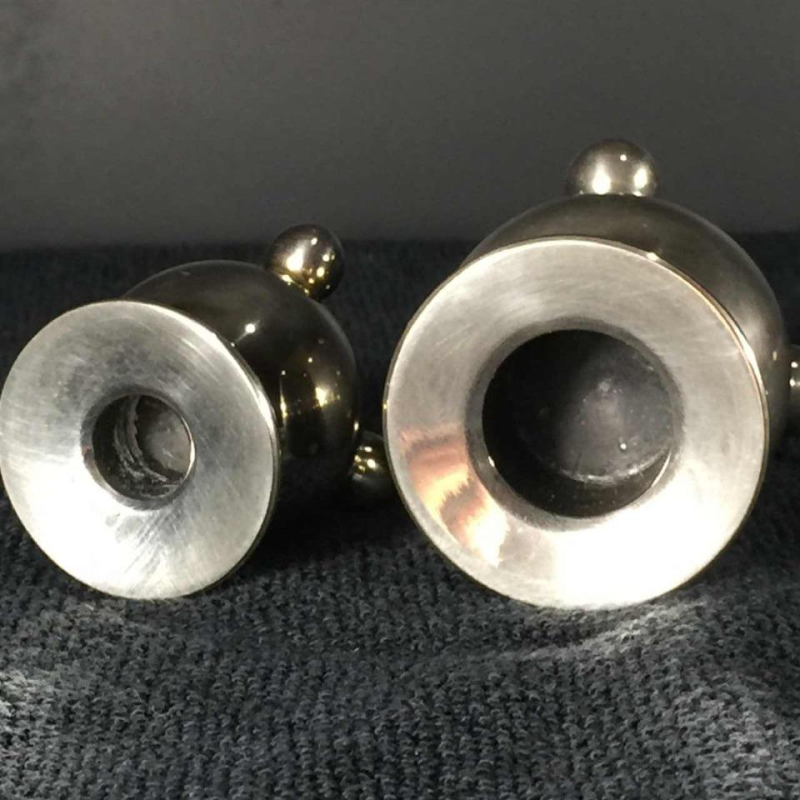 Hugo Asmussen, set of 2 candlesticks (Denmark), alpaca (bronze), circa 1960