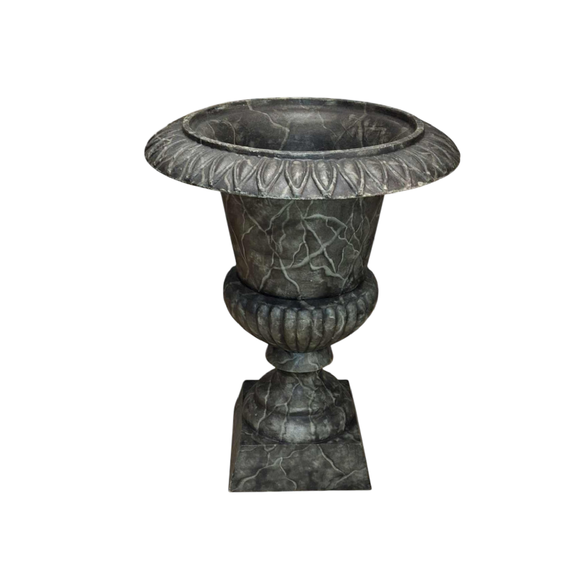 Pair of garden basins in patinated cast iron, second half 20th century