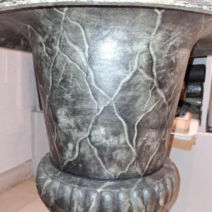 Paire de vasques de jardin en fonte patinée, deuxième moitié XXe s