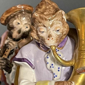 " Singerie " Porcelaine VOLKSTEDT, Groupe de 7 Singes Orchestre Musiciens, 1950s