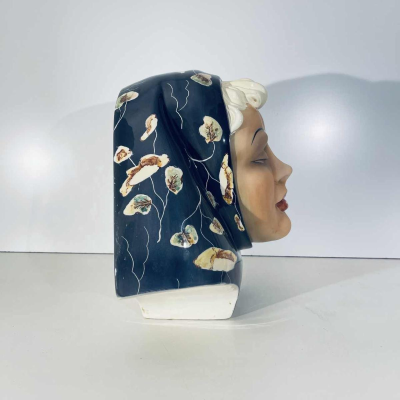 TRIART BASSANO 'Face of a woman with a veil' bust sculpture, polychrome Art Deco ceramic, ca 1940
