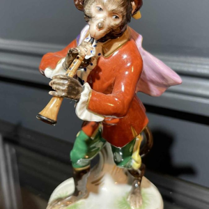 " Singerie " Porcelaine VOLKSTEDT, Groupe de 7 Singes Orchestre Musiciens, 1950s