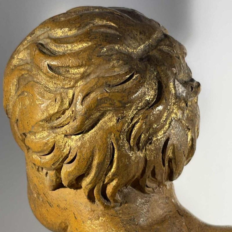 Pair of Baroque cherubs carved in gilded wood, Italy / Spain / South of France, ca 1600