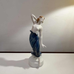 BERTHOLD BOEHS pour ROSENTHAL 'Danseuse ionienne' Sculpture Art Nouveau 1913, porcelaine émaillée, figurine femme K201