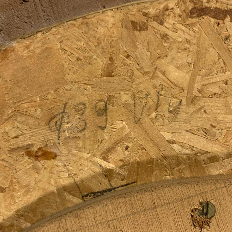 ROGER CAPRON à VALLAURIS, miroir en carreaux de céramique, décor feuilles, 1970