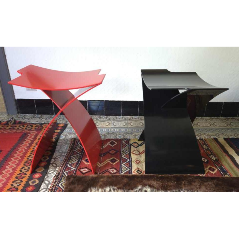 Pierre Jacob “Silence“ tabouret en métal acier laqué rouge, XXIe s