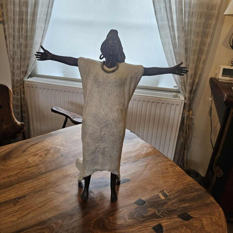 Adama Gandema, lost wax bronze sculpture, woman with open arms, 21st c