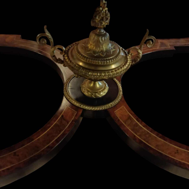 Napoleon III middentafel, marqueterie, fineer, brons, 19e eeuw