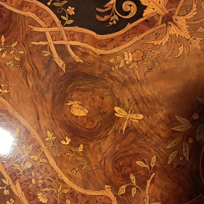 Table de milieu / guéridon Napoléon III, marqueterie, placage, bronze, XIXe s