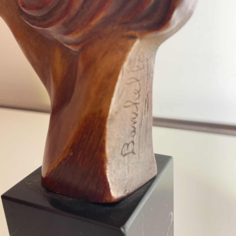 ANTONIO BANCHELLI 'Profile de femme garçonne' sculpture Art Déco en terre cuite, ca 1925